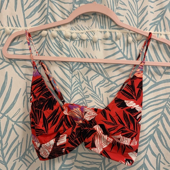 Sonic bloom volcom top - Picture 2 of 4